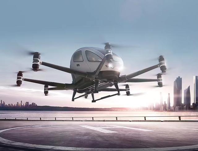 “载人飞行器”迎来商业化前夜 低空经济开辟动力电池新赛道