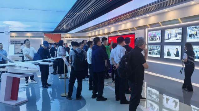 和君商学院走进纵横股份，探秘低空经济发展新形态