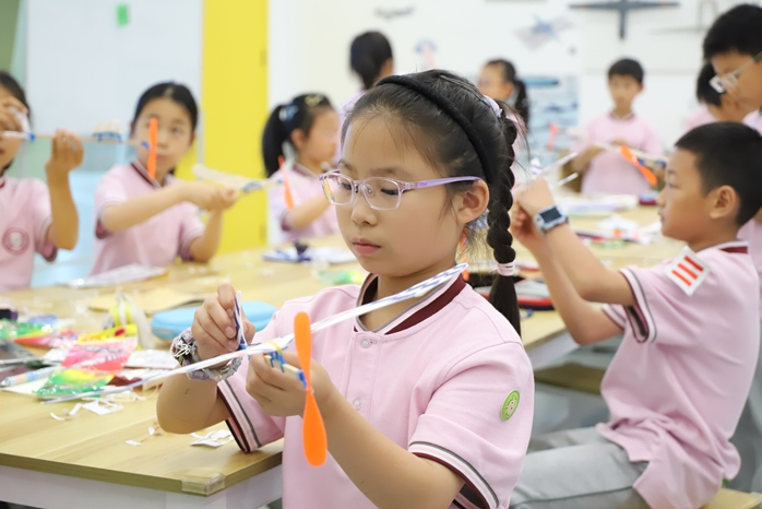 南京低空科普研学教育基地运营