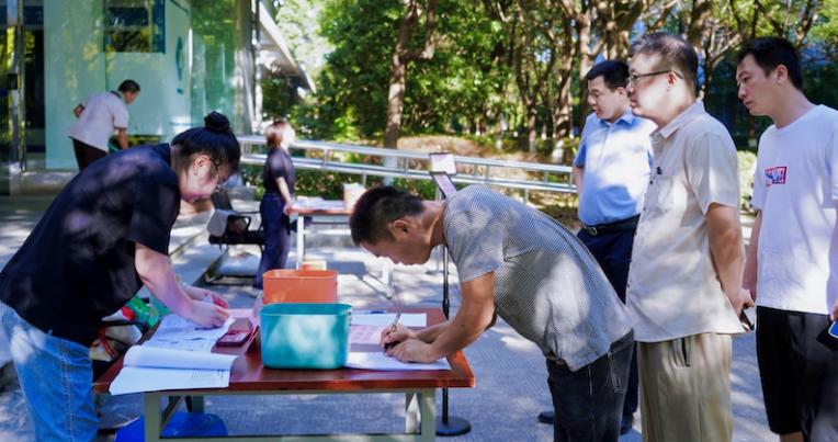 宁波职业技术大学：北仑区无人机装调检修大赛落幕，助力低空经济