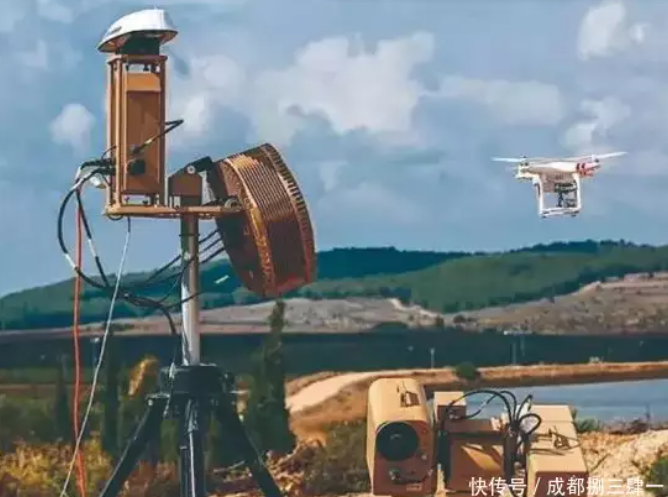 成都低空管控升级：一次城市“主动免疫”，揭示低空安全治理新范