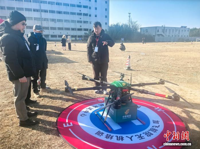 从“骑手”到“飞手” 低空经济助力邮政岗位升级