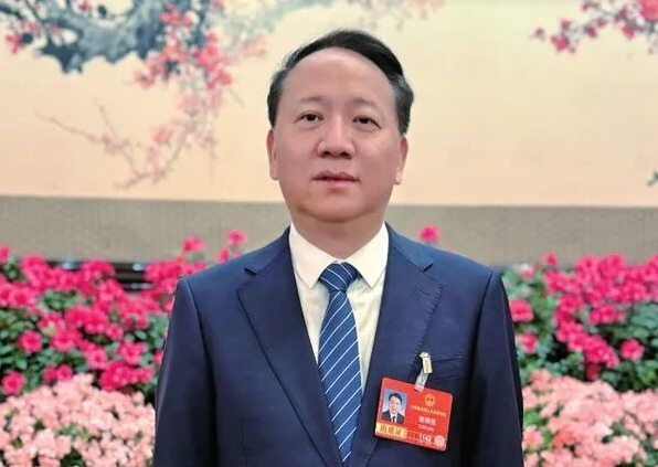 全国人大代表谢德强：立规则定标准让低空找到“跑道”