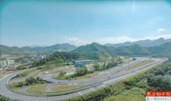 低空飞行服务体系吸引百余企业测试