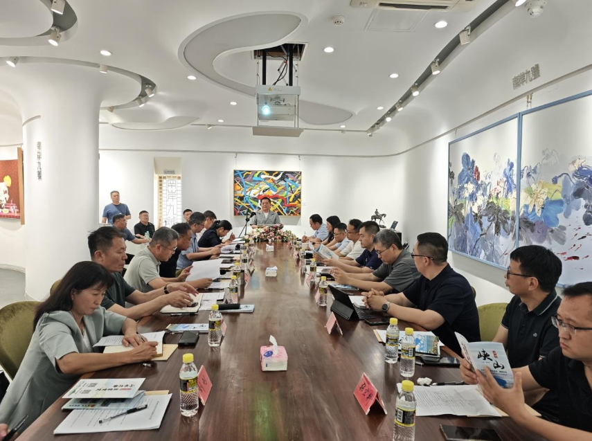 峡山区在京举行低空经济发展研讨会暨峡山湖航空飞行营地战略对接