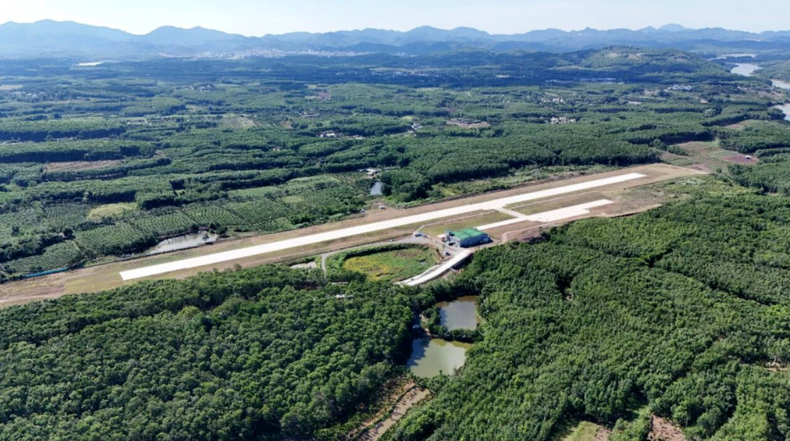 大山深处藏机场！白沙低空经济的“核心引擎”