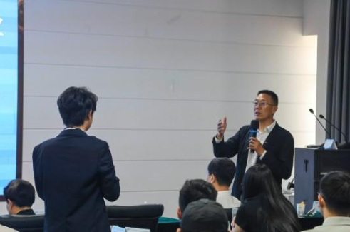深耕产学研一线 青年团队助力低空经济规范化高质量发展